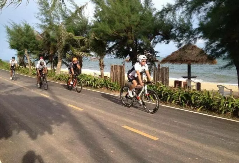 リゾートホテル Ruen Thai Rim Haad