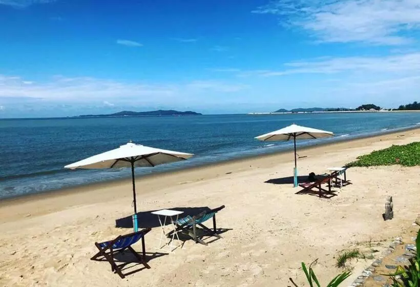 リゾートホテル Ruen Thai Rim Haad