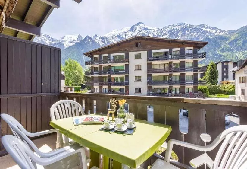 Appartement Central Des Houches   15   Happy Rentals