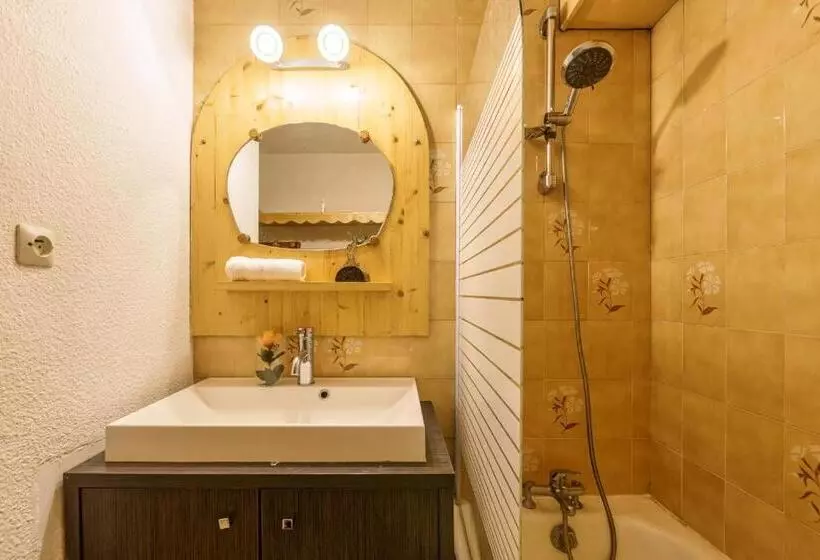 Appartement Central Des Houches   15   Happy Rentals