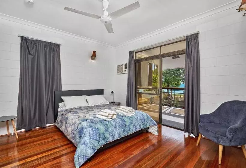 Casuarina Beach Front Escape