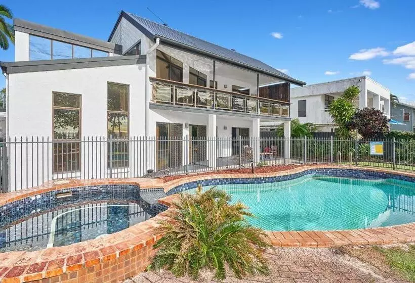 Casuarina Beach Front Escape