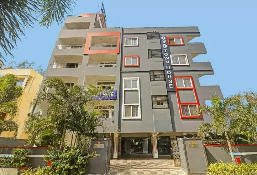 ホテル Townhouse De Alphabet