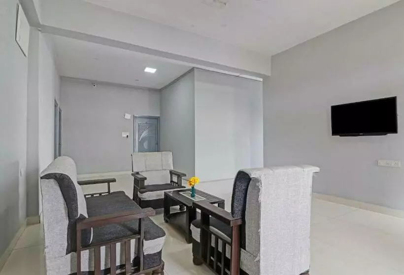 ホテル Townhouse De Alphabet