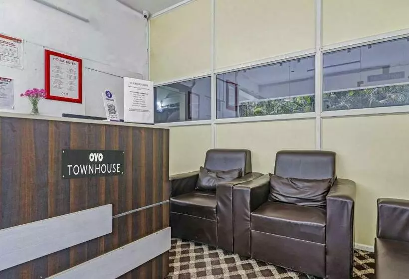 ホテル Townhouse De Alphabet