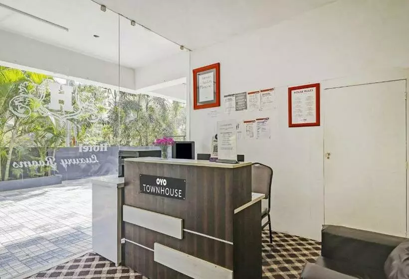 ホテル Townhouse De Alphabet