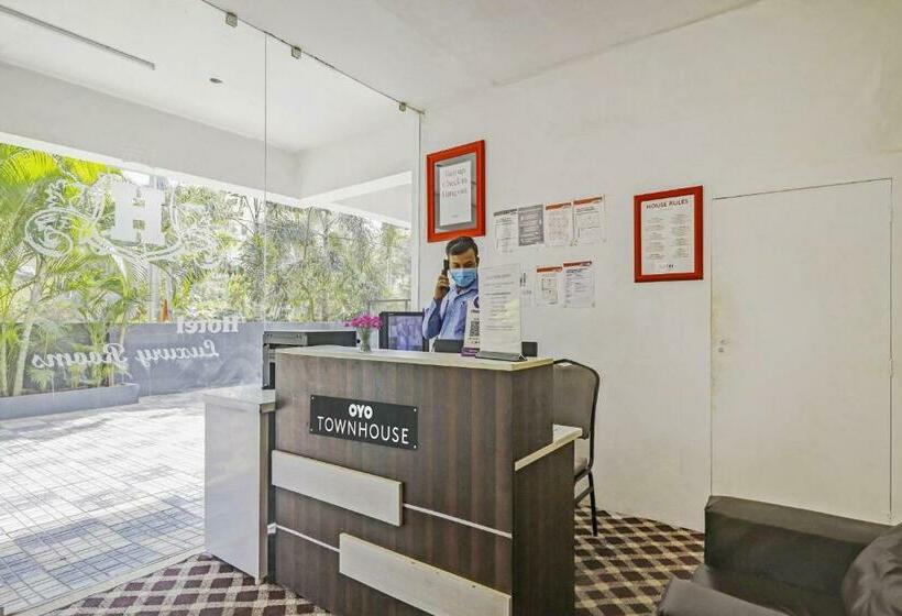 酒店 Townhouse De Alphabet