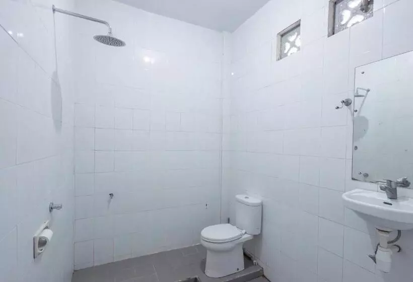 ホテル Sdk Homestay Uluwatu