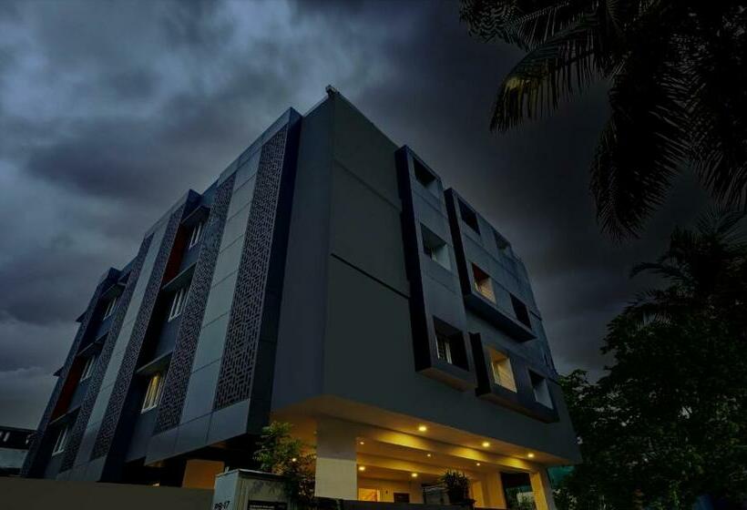 Upar Hotels Thoraipakkam, Omr