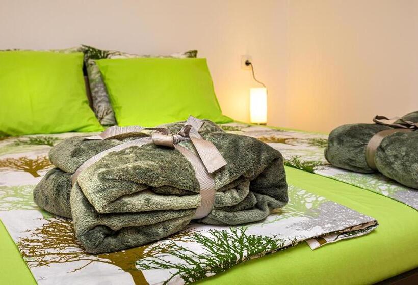 Nice 1bd Apartment Next To Medical University