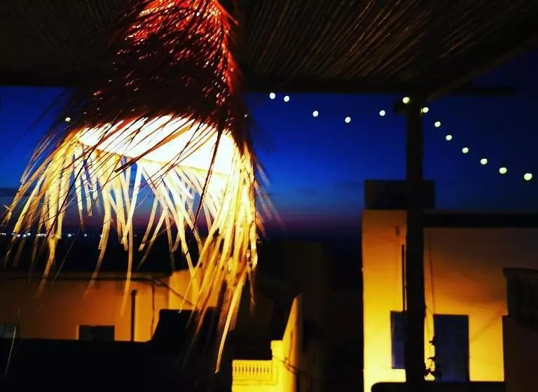 پانسیون Dar Evelyne By Daldoul