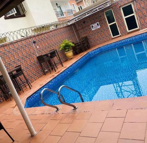 Presken Hotel @villa