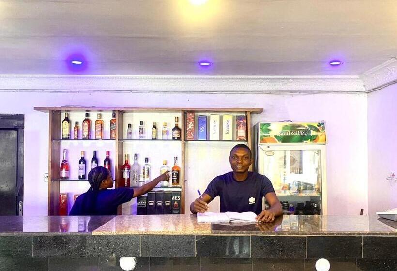 Presken Hotel @villa