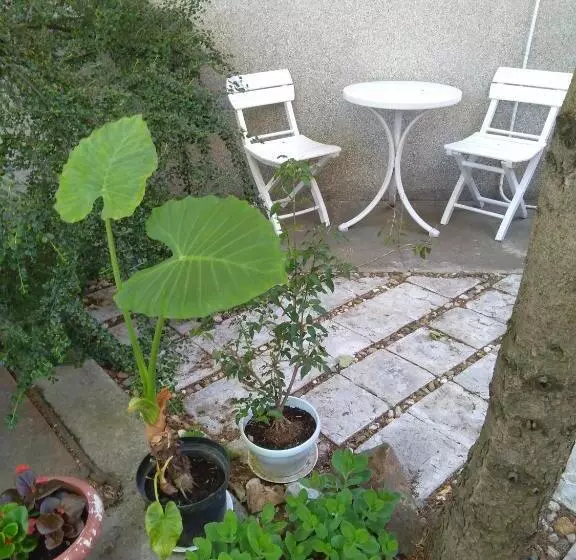 Sandrea I Apartment