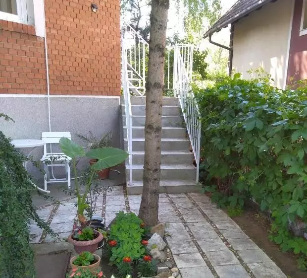 Sandrea I Apartment