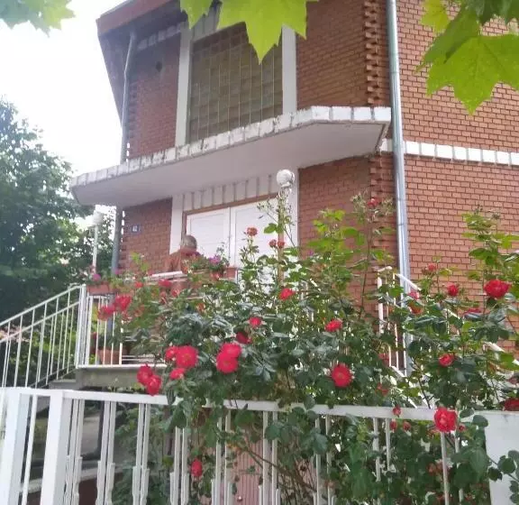 Sandrea I Apartment