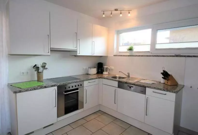 44 Eg   Ferienwohnung Mit Terrasse Und Seeblick