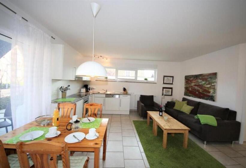 44 Eg   Ferienwohnung Mit Terrasse Und Seeblick