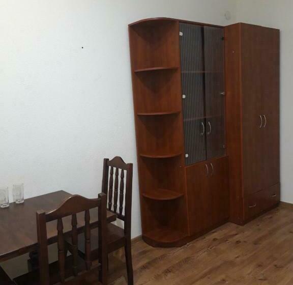 ユースホステル готель дністер