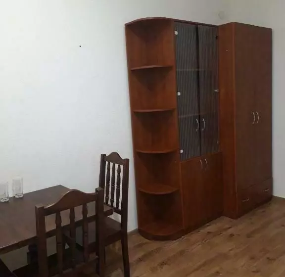 ユースホステル готель дністер