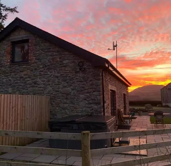 Chic Cottage Near Elan Valley And Builth Wells