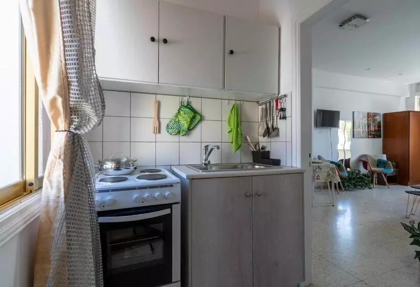 Oasis   Cozy Studio In Larnaca