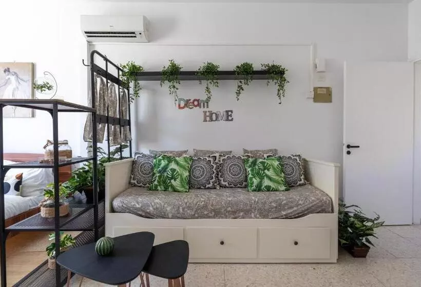 Oasis   Cozy Studio In Larnaca
