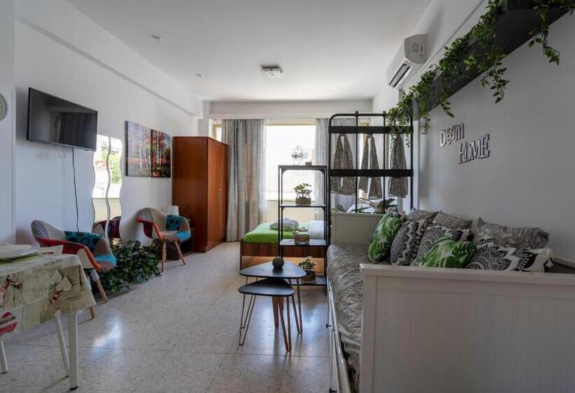 Oasis   Cozy Studio In Larnaca