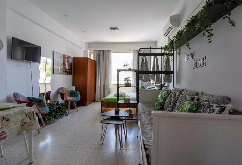Oasis   Cozy Studio In Larnaca