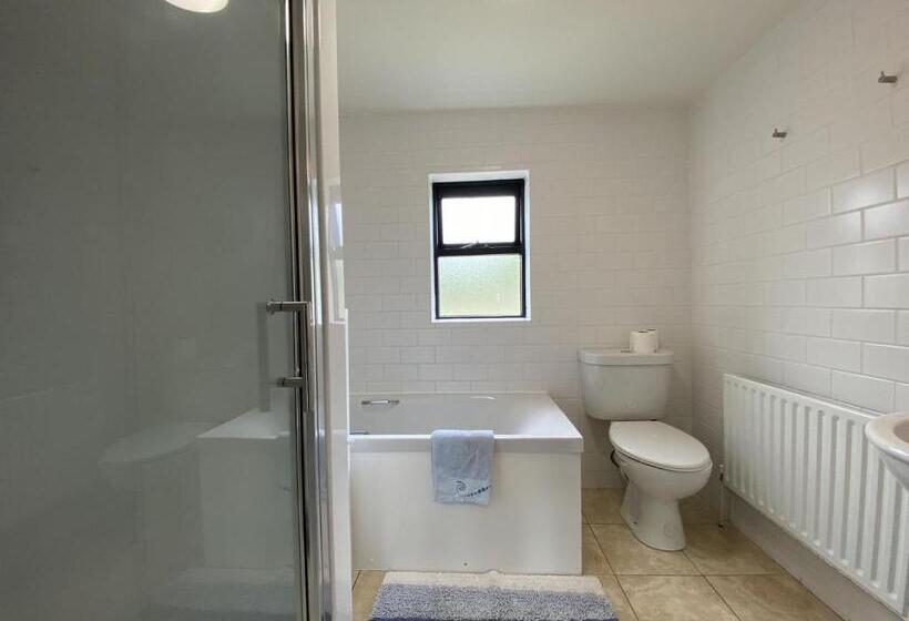 Cottage 426   Moyard