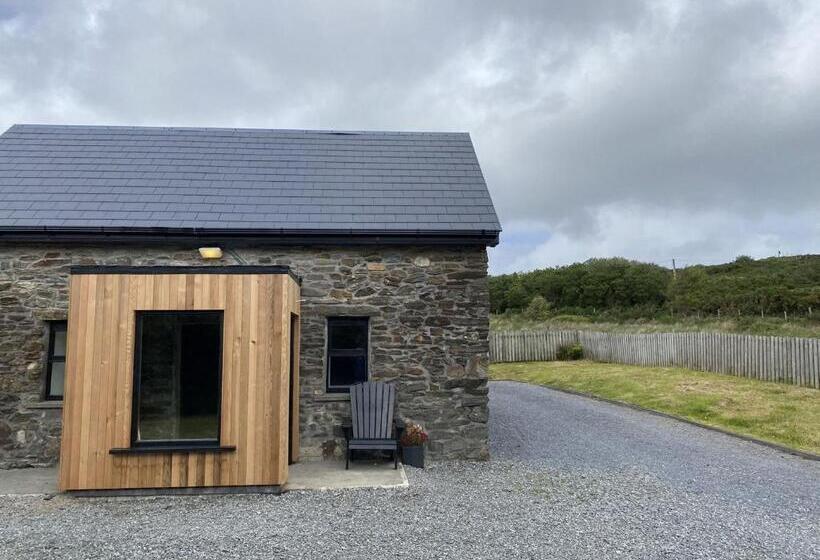 Cottage 426   Moyard