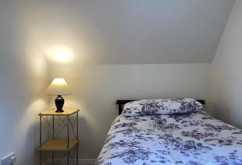 Cottage 426   Moyard