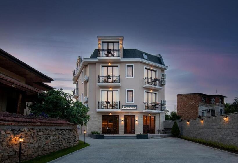 호텔 семеен хотел константинови