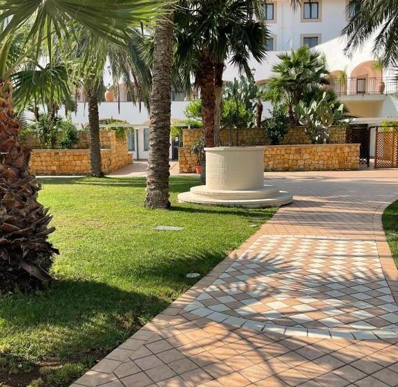 هتل Al Balhara Resort