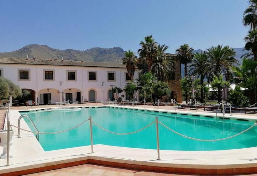 هتل Al Balhara Resort