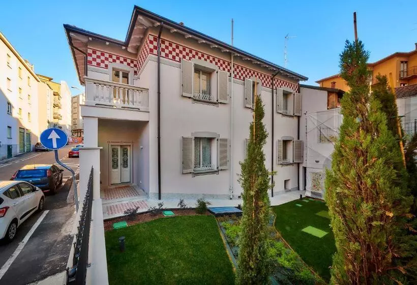 Lecco Lake Apartments Villa Liberty