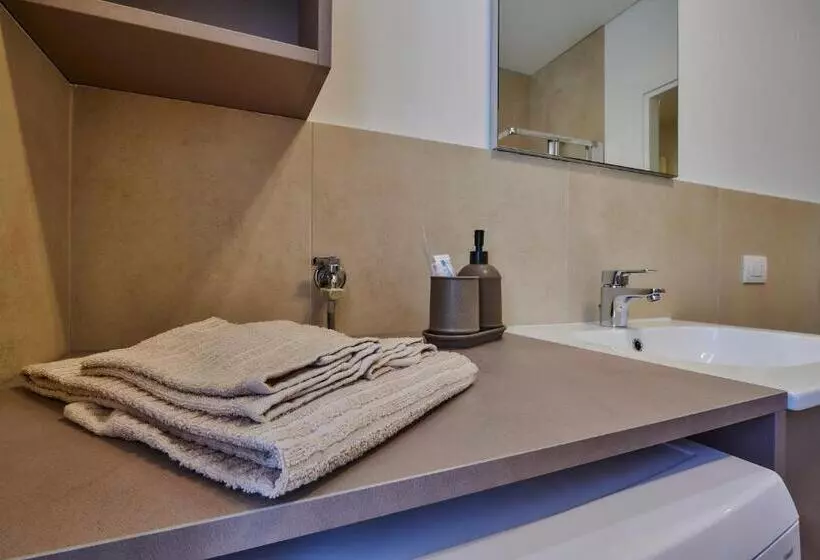 Lecco Lake Apartments Villa Liberty