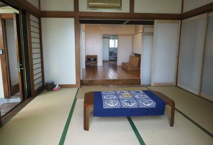 ペンション 漁師がホストの絶景ゲストハウス