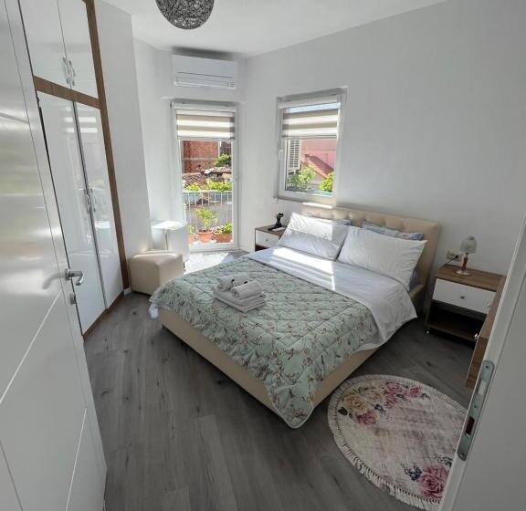 پانسیون Vila Nikolla