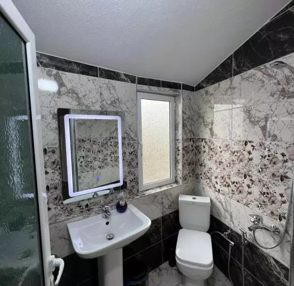 پانسیون Vila Nikolla