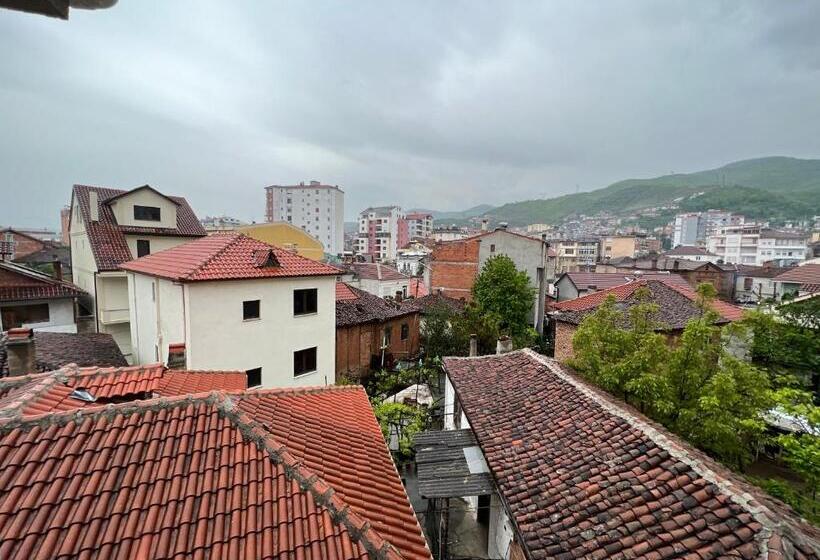 پانسیون Vila Nikolla