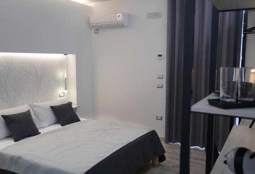 تختخواب و صبحانه Familiainn Rooms & Apartments