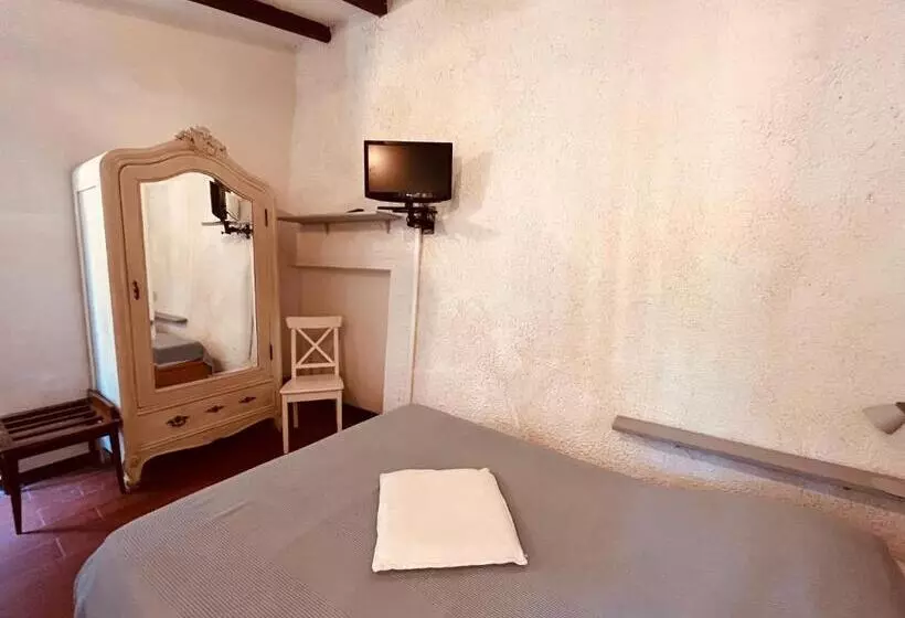 ホテル Baia Di Levanto