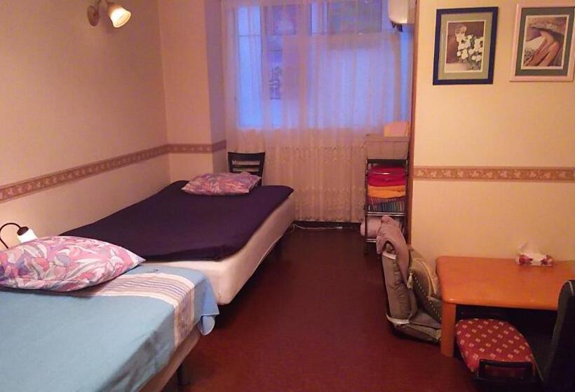 هاستل ホテル4fマカロニ