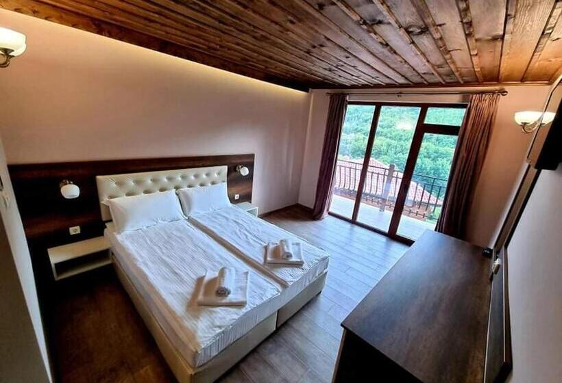 فندق семеен хотел берое