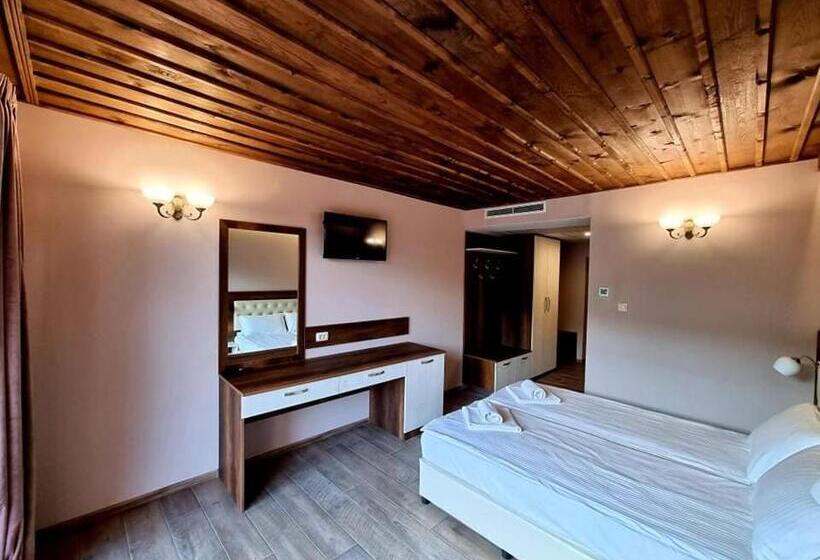 فندق семеен хотел берое