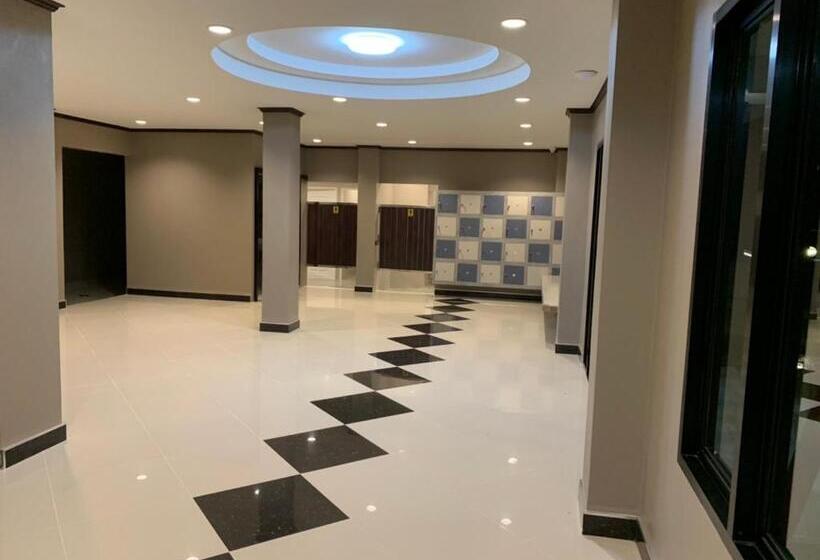 Отель โรงแรมมาลินี