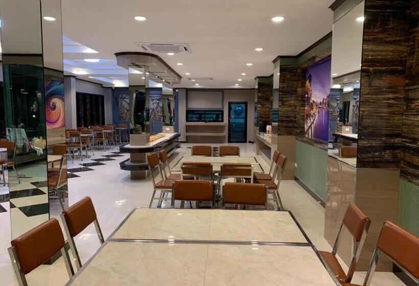 Отель โรงแรมมาลินี