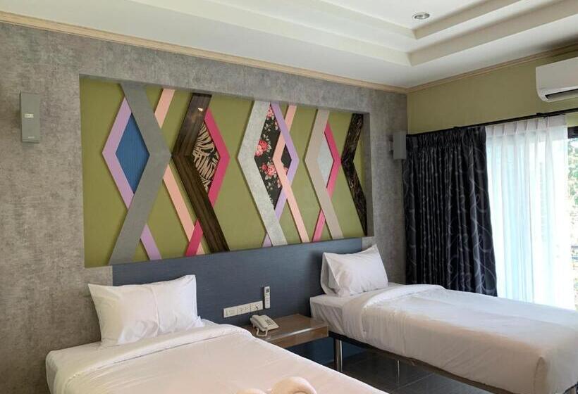 Отель โรงแรมมาลินี