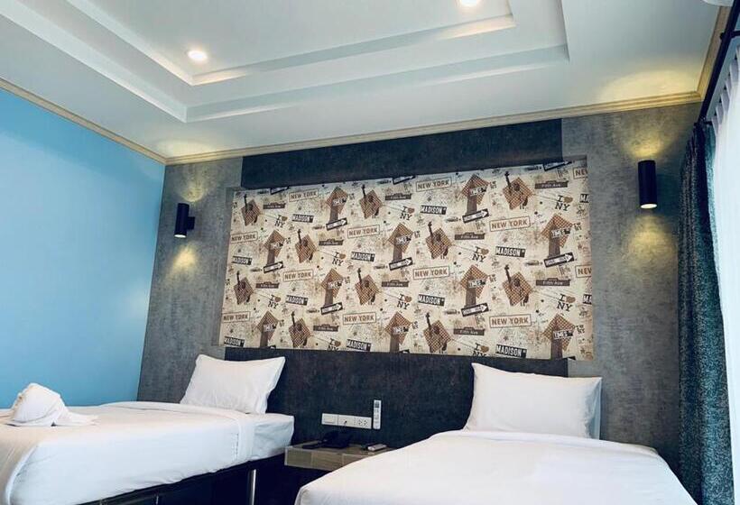 Отель โรงแรมมาลินี